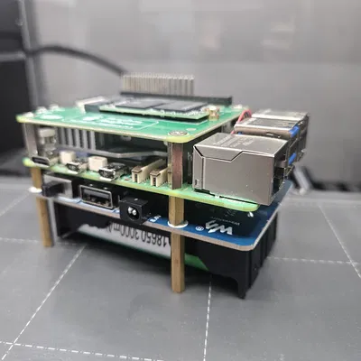 Vỏ Case cho Raspberry Pi5 Server kèm UPS và M.2 Hat