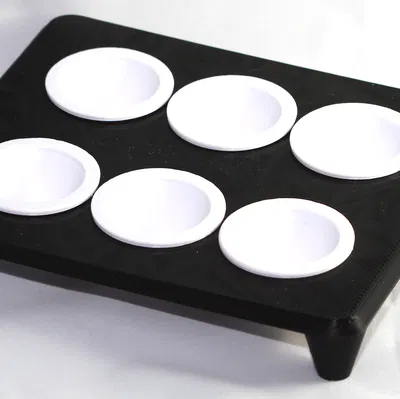 Cập nhật: Khay sơn kèm cốc tháo rời. Treo tự do và giờ có loại vặn vít!