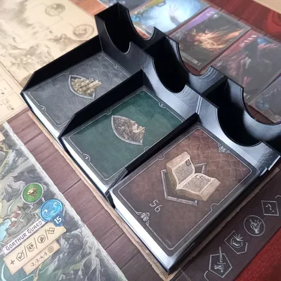 The Witcher: Old World - Khay Đựng Bài (Bản Tiêu Chuẩn)