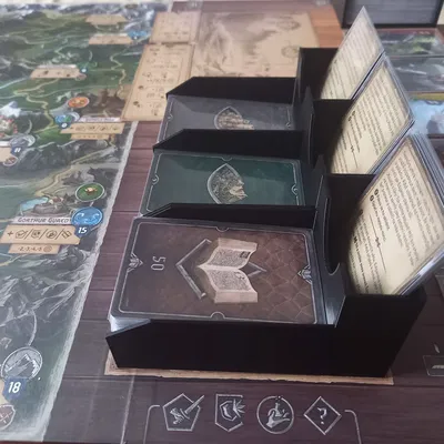 The Witcher: Old World - Khay Đựng Bài (Bản Tiêu Chuẩn)