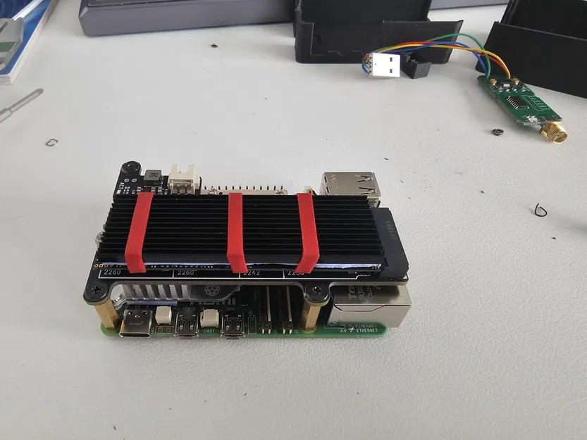 Vỏ case Raspberry Pi 5 + X1001 (adapter NVMe) dày 2mm - Image 2
