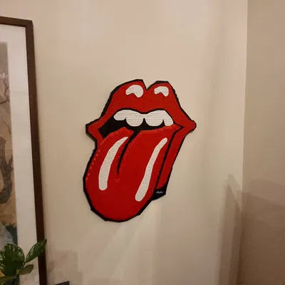 Giá treo Lego Rolling Stones bằng miếng dán Command 3M