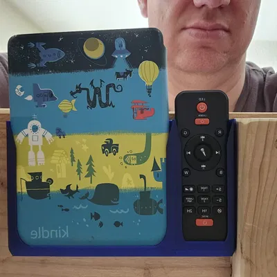 Giá đỡ Kindle & Remote Máy Chiếu "Thiên Hà" Đầu Giường