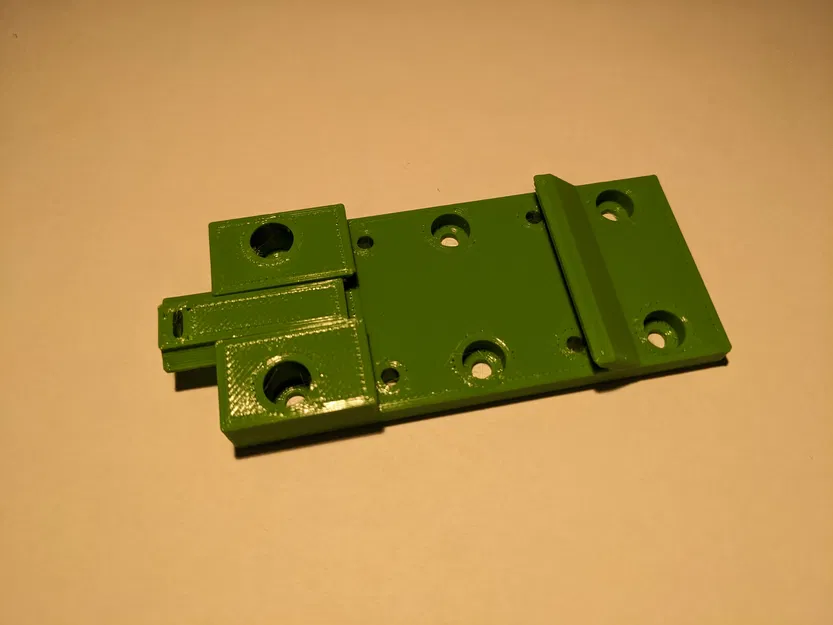 Pas kẹp cho thanh Din ray - Image 1