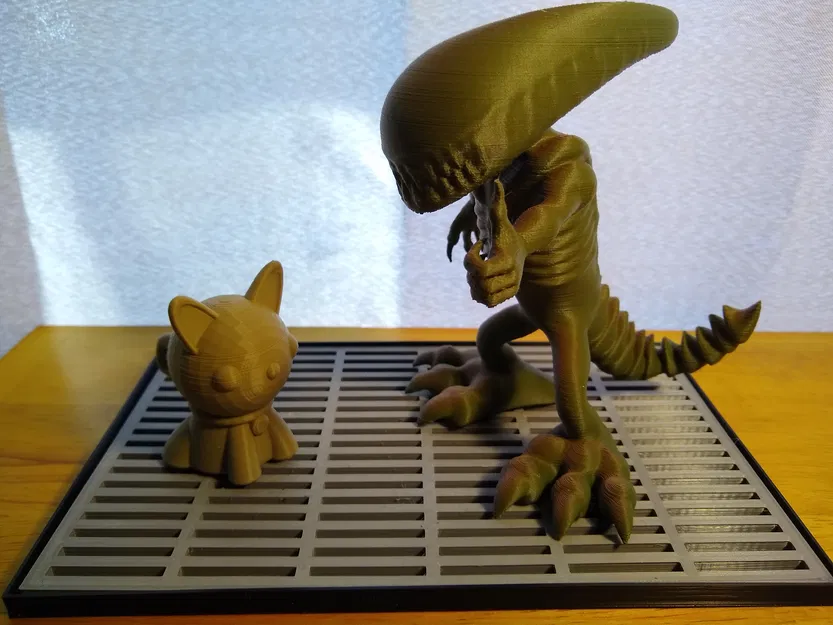 Mô hình 3D Jonesy & Xenomorph Mini - Image 3