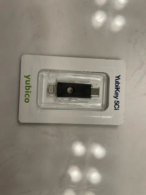 Vỏ bọc YubiKey 5C (hộp đựng) - Image 2
