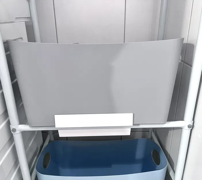 Tận Dụng Kệ Bia Để Làm Giá Treo Đồ Siêu Tiện - Image 2