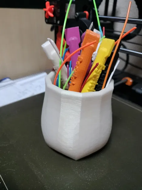 Cốc Đựng Cọ 80mm (In Không Cần Support) - Image 3