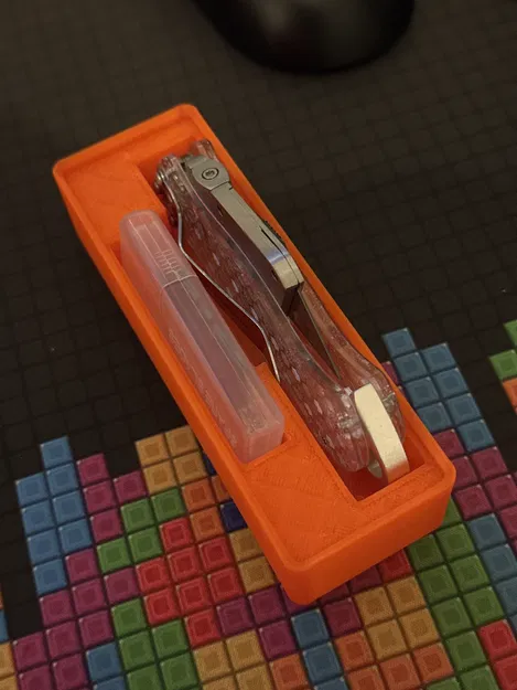 Hộp Đựng Dao Cạo JerryRigEverything & Lưỡi Dao Gridfinity Phiên Bản Trong Suốt - Image 1