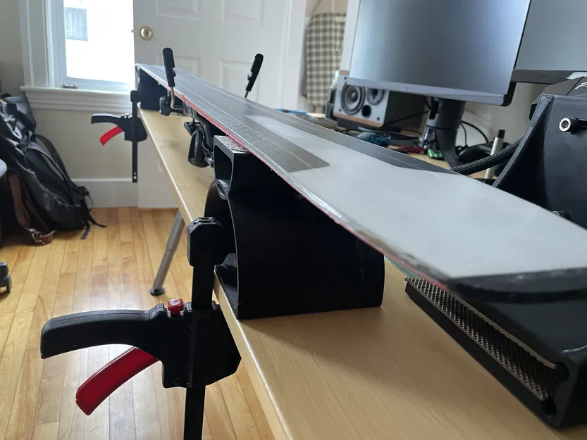 Chân Đế Bàn Waxing & Tuning Ski - Image 3