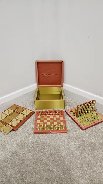 Hộp Cờ 3 Trong 1: Cờ Vua, Cờ Caro và Cờ Bốn - Image 1