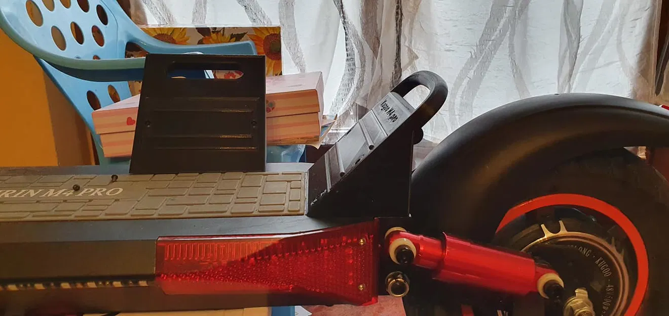 Bàn Đạp Xe Điện Scooter Kugoo M4pro - Image 4