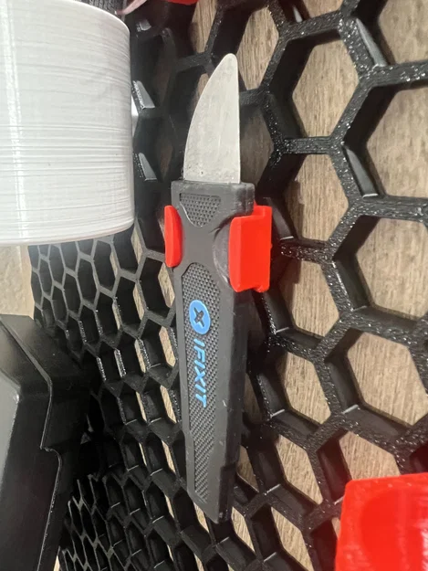 Kệ Tổ Ong Treo Tường Đựng Đồ iFixit Jimny - Image 1