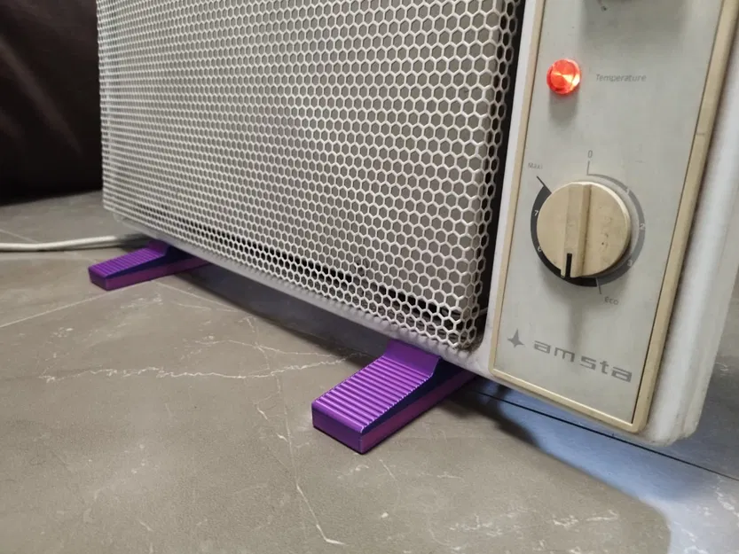 Chân Đế Máy Sưởi - Image 1