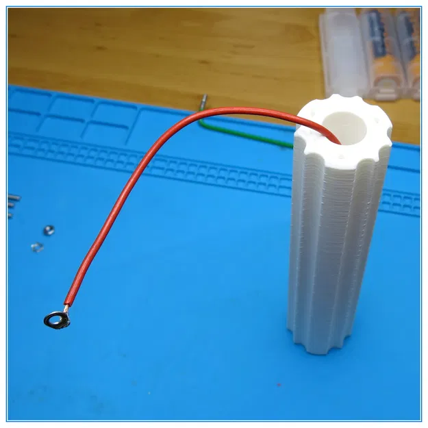 Bộ chuyển đổi 3xLR20 sang Pin Li-ion 18650 cho thùng rác cảm ứng - Image 9