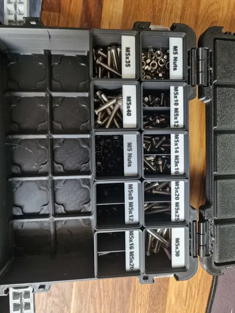 Khay Gridfinity M5 6U Có Nhãn - Image 1