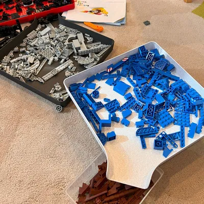 Khay Phễu Phân Loại Lego