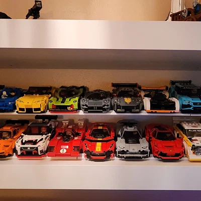 Kệ Trưng Bày Lego Speed Champions
