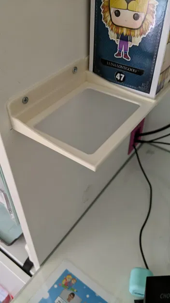 Kệ Funko kèm hộp - Image 1