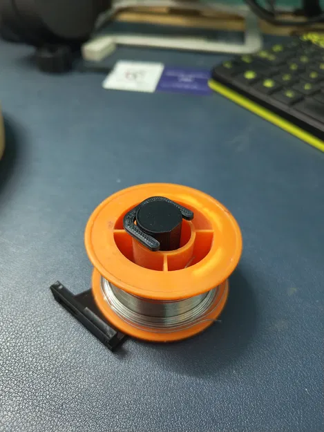 Giá đỡ cuộn dây thiếc hàn cho bảng ghim IKEA Skadis - Image 2