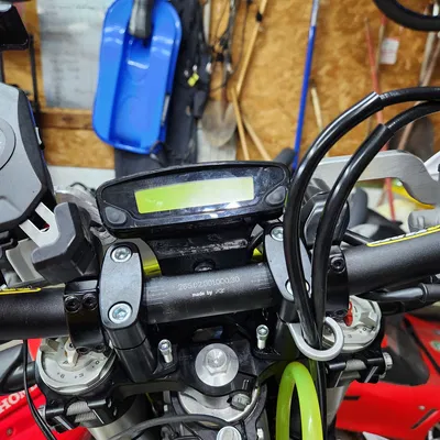 Giá Nâng Bảng Điều Khiển Cho Husqvarna FE