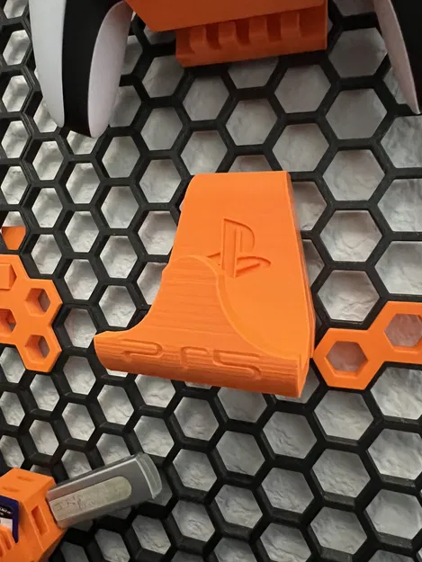 Giá đỡ tay cầm PS5 kiểu Tường Tổ Ong - Image 2