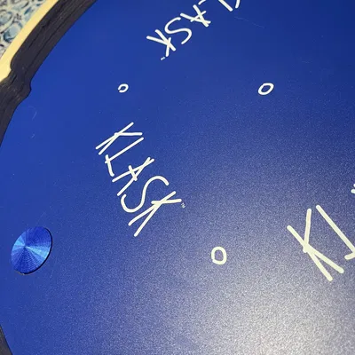 Nút Bịt Người Chơi Bị Loại Klask