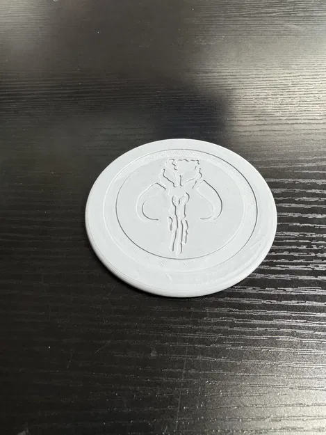 Đế Lót Ly Huy Hiệu Fett - Image 1