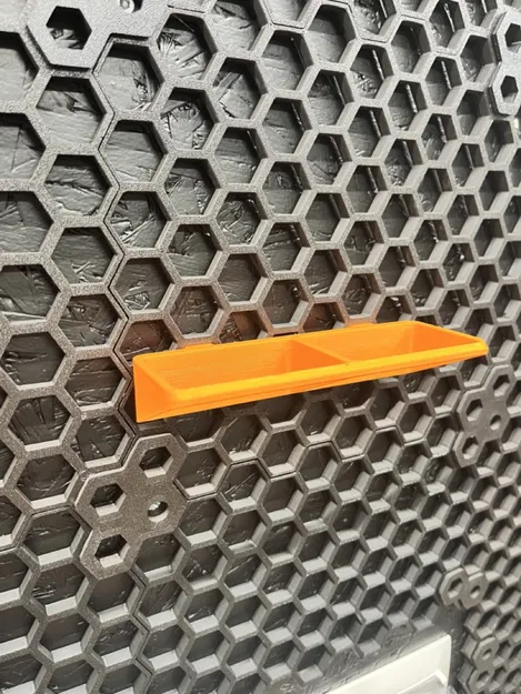 Chỗ Cầm Kềm Tiện Lợi Cho Tường Lưới Honeycomb - Image 3