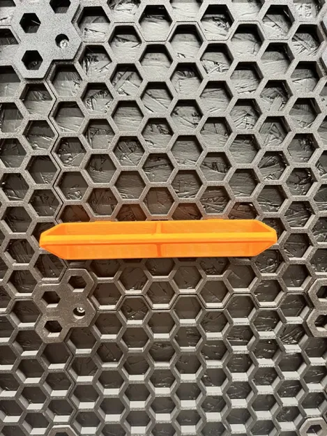 Chỗ Cầm Kềm Tiện Lợi Cho Tường Lưới Honeycomb - Image 4