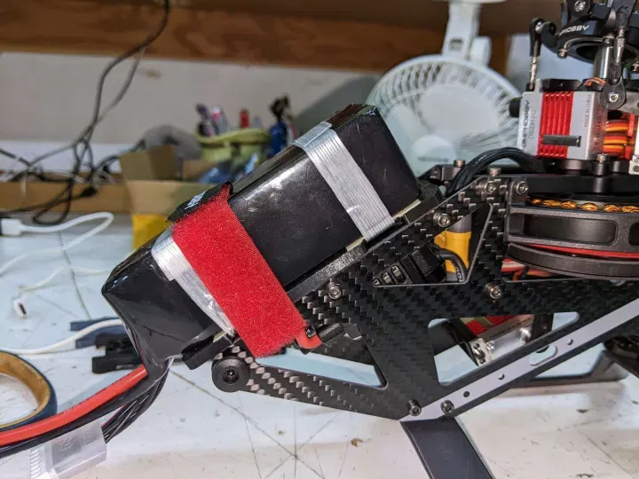 Khay Pin Dây Đeo OMP M4 - Image 1