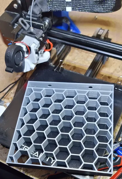 Chân Kệ Bàn Tổ Ong Tùy Chỉnh - Image 2