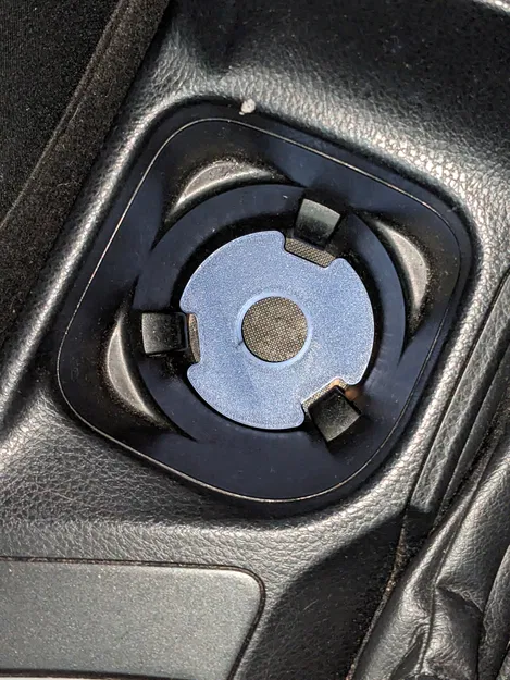 Đế độn hộc cốc Toyota Rav4 - Image 3