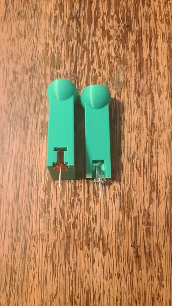 Dụng cụ ghim đẩy (Push Pin Helper) - Image 2