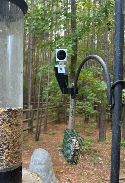 Đế Gắn Wyze Cam Outdoor Cho Cột Wild Birds Unlimited - Image 2