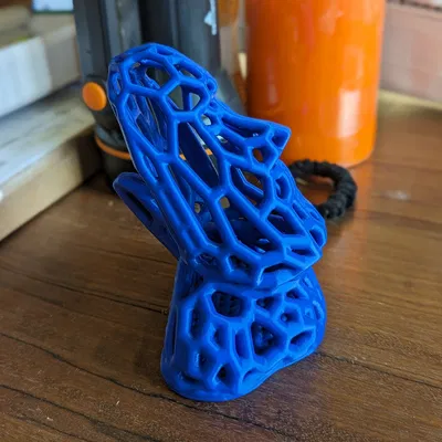 Giá đỡ kính Moai kiểu Voronoi