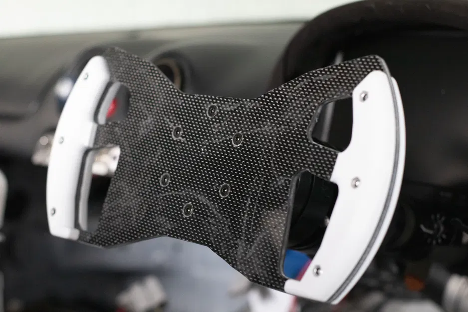 Vô Lăng Carbon Fibre Formula/GT3 & Đèn Báo Sang Số Arduino - Image 2