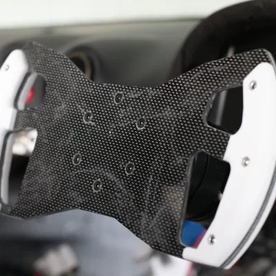 Vô Lăng Carbon Fibre Formula/GT3 & Đèn Báo Sang Số Arduino