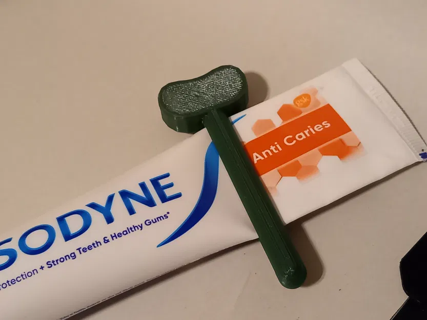 Dụng Cụ Bóp Tuýp Kem Đánh Răng Đơn Giản - Image 1