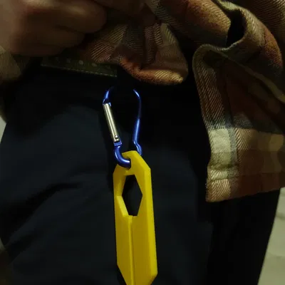 Holder Túi Poop Chó Lục Giác Gắn Carabiner