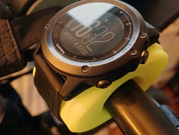 Giá đỡ đồng hồ thể thao gắn ghi đông xe - Image 1