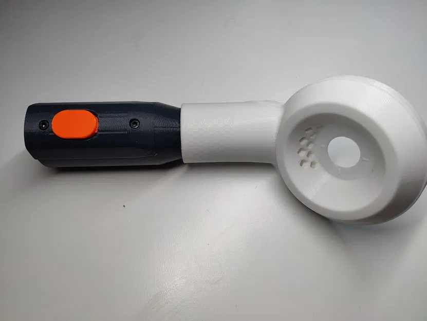 Bộ chuyển đổi ống hút bụi Electrolux / AEG sang đầu hút Miele - Image 1