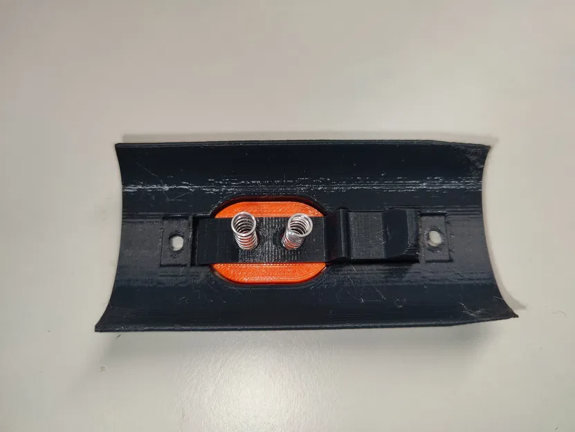 Đầu hút mỏng cho máy hút bụi Electrolux / AEG có cơ cấu nhả - Image 4