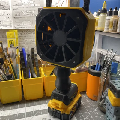 Máy Hút Khói Di Động Phong Cách Dewalt