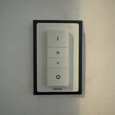 Khung Gắn Tắc Dimmer Philips Hue (v1 & v2)