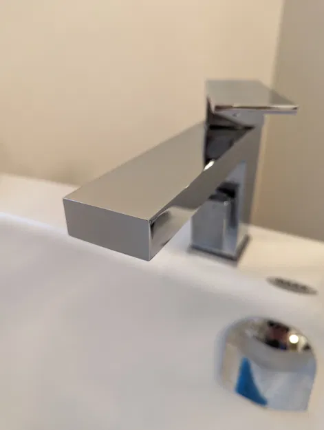 Bọc Ống Vòi Sen Bồn Tắm Vuông Moen - Image 2