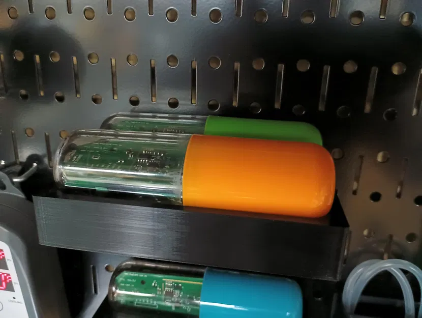 Kệ Treo Tường Rapt Pill Giữ Bộ Điều Khiển - Image 1