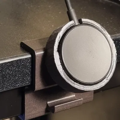 Chỗ treo và móc sạc đồng hồ cho Fredde