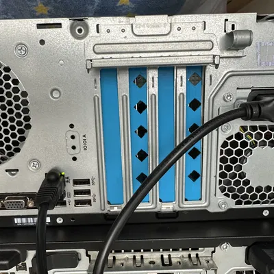 Pát gắn ổ cứng 3.5" cho khe PCI