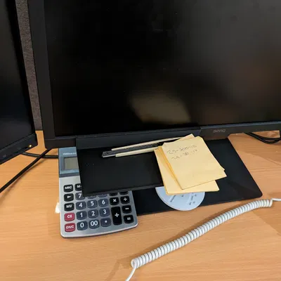 Kệ Màn Hình | Kẹp Gắn